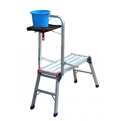 Arbeitsplattform mit Werkzeugablage